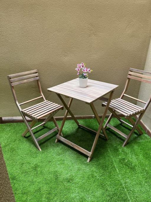 Piso Centrico Y Acogedor Apartment Фигерас Екстериор снимка
