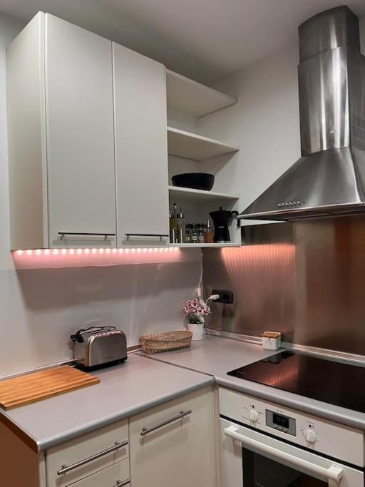 Piso Centrico Y Acogedor Apartment Фигерас Екстериор снимка