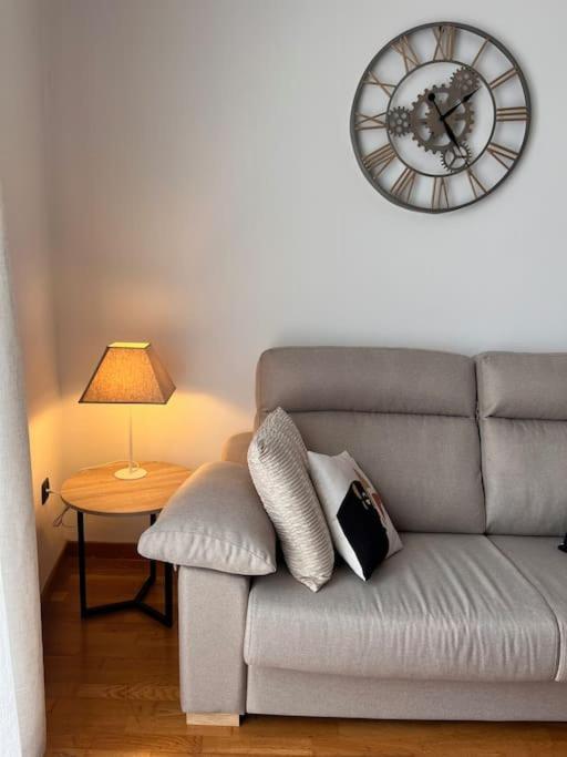 Piso Centrico Y Acogedor Apartment Фигерас Екстериор снимка
